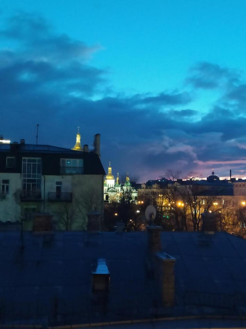 基輔Світло Є! Історичний Центр!公寓 外观 照片